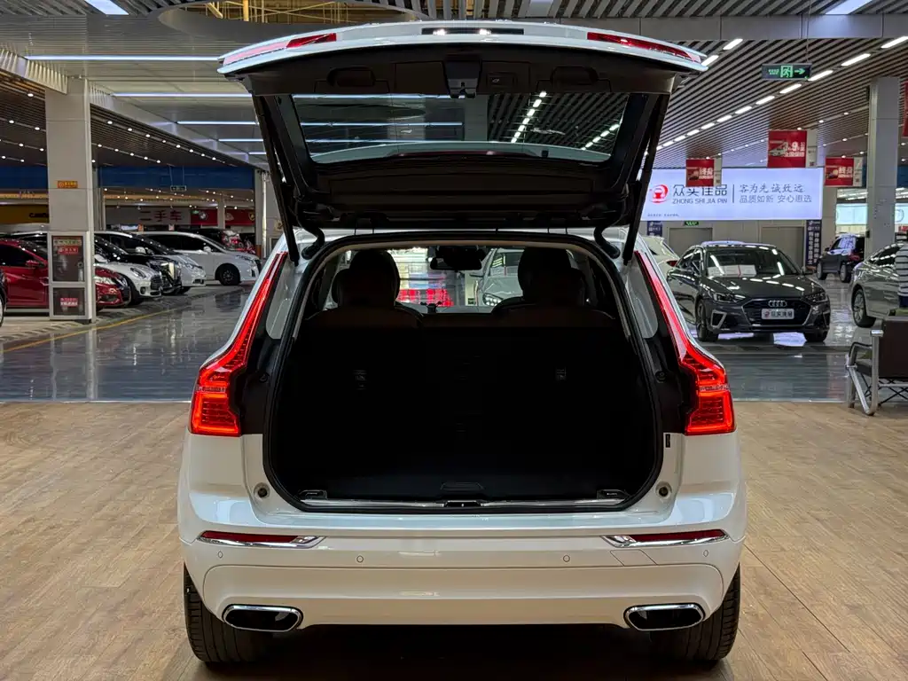 Volvo XC60 — миниатюра 24