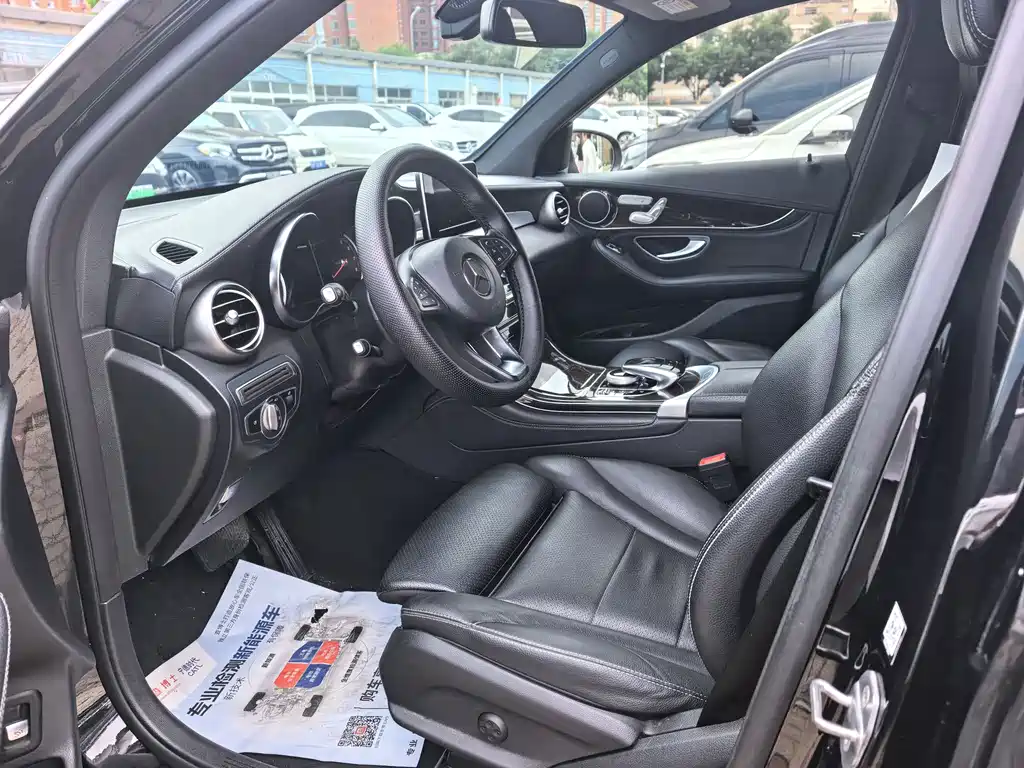 Mercedes-Benz GLC 2019 GLC 260 4MATIC