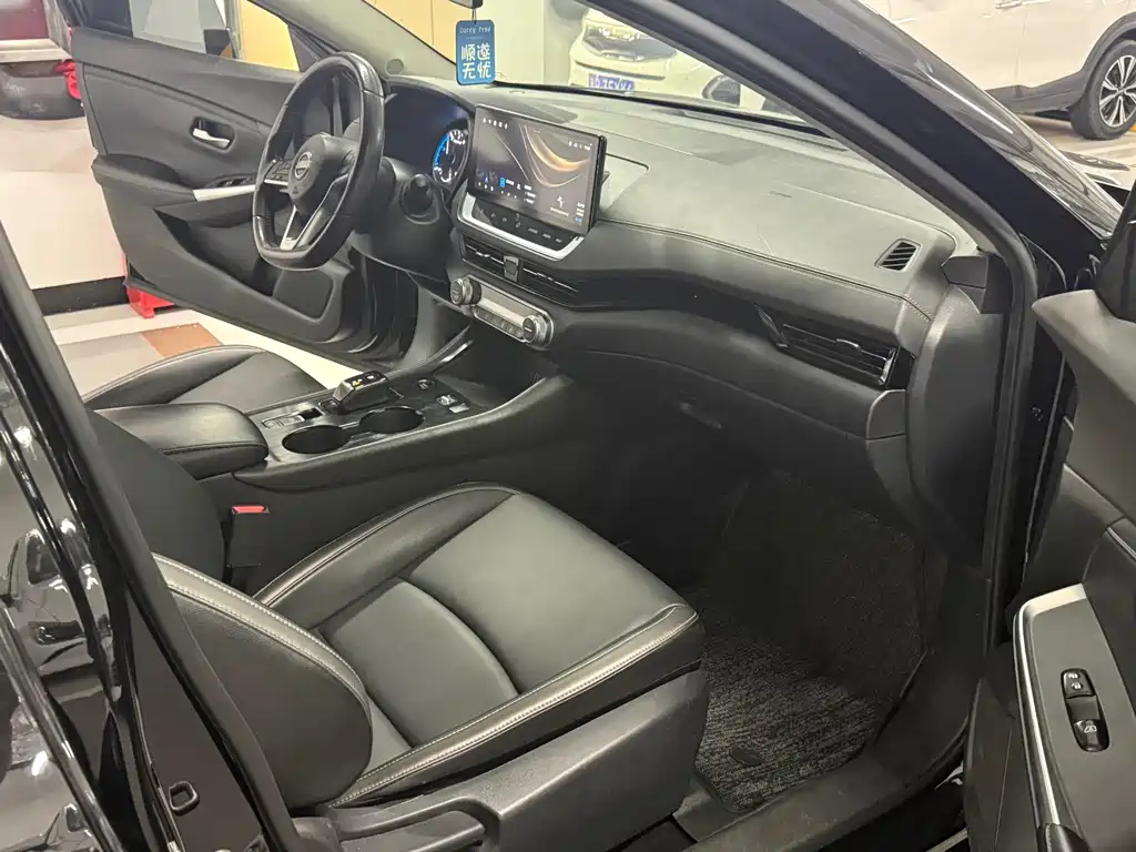 Nissan Sylphy — миниатюра 7