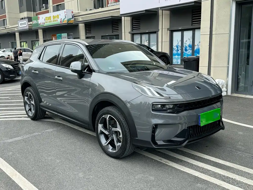 Lynk & Co 06 — миниатюра 3
