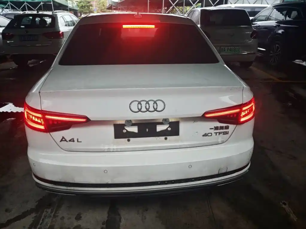 Audi A4L — миниатюра 4