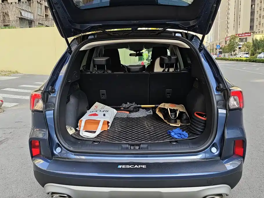 Ford Escape — миниатюра 4