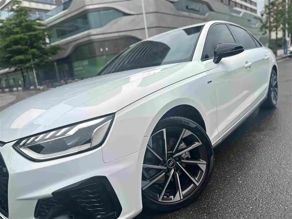 Audi A4L — миниатюра 12