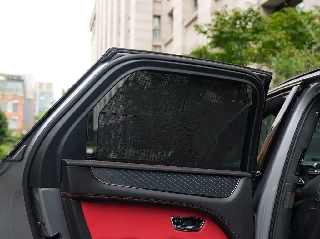 Bentley Bentayga — миниатюра 21