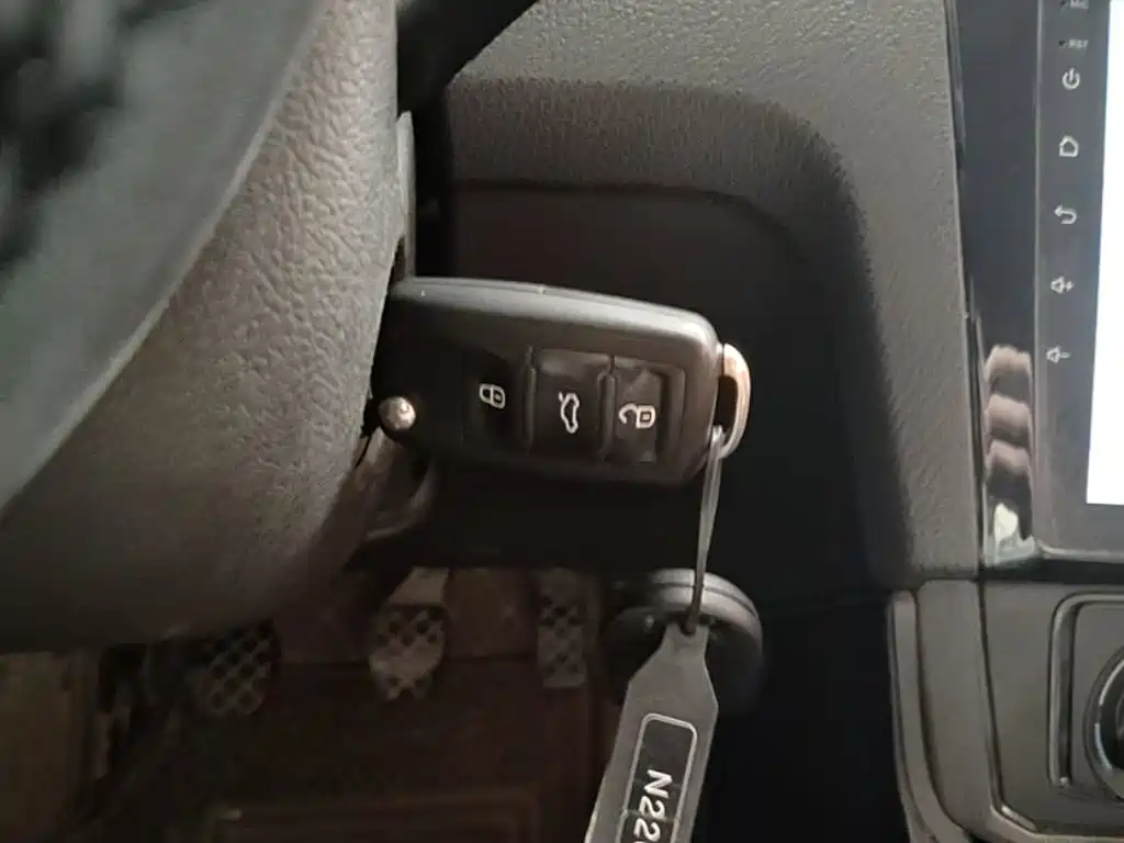 Volkswagen Santana — миниатюра 13