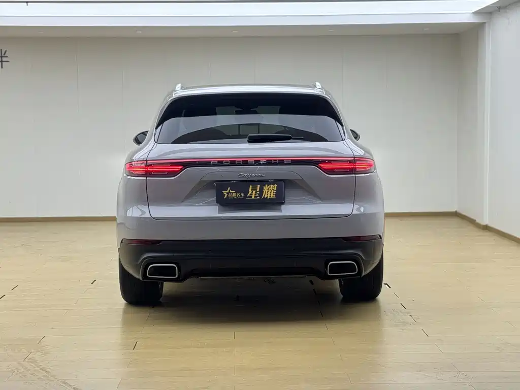Porsche Cayenne — миниатюра 19