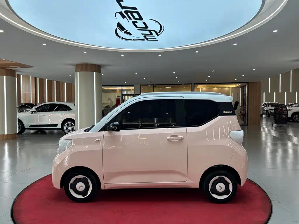 Wuling MINIEV — миниатюра 8