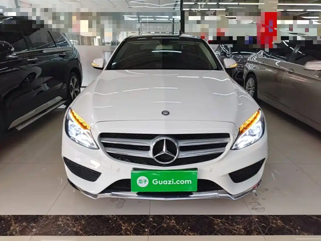 Mercedes-Benz C-Class — миниатюра 3
