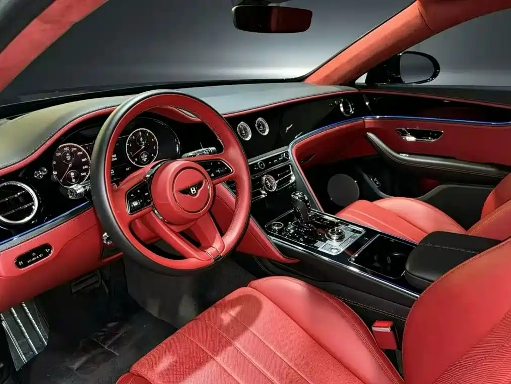 Bentley Flying Spur — миниатюра 6