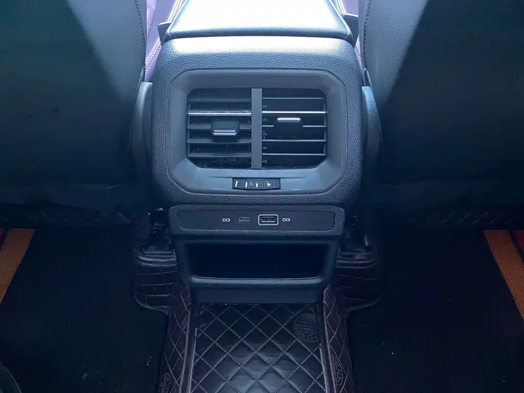 Volkswagen Tharu — миниатюра 16