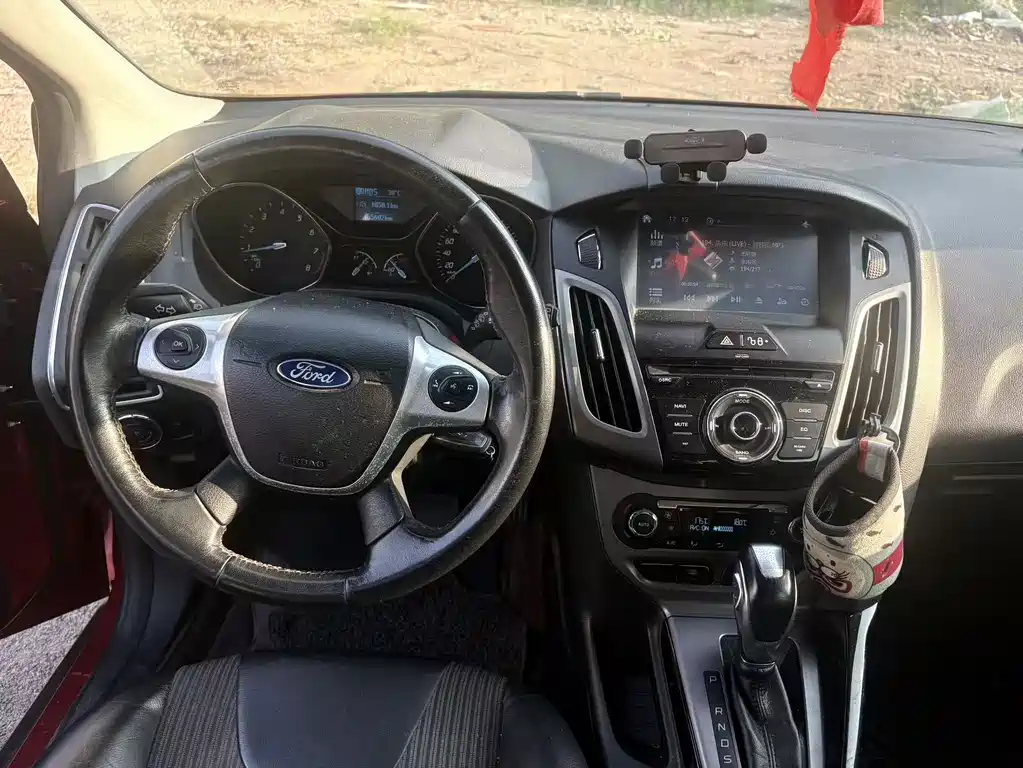 Ford Focus — миниатюра 4