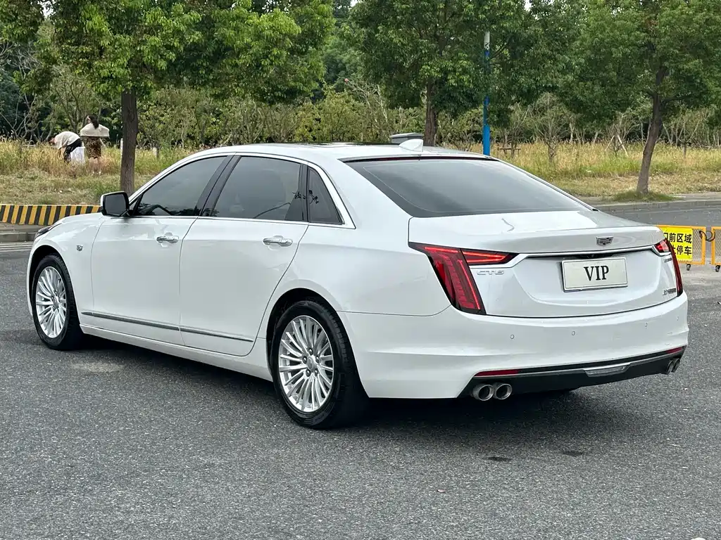 Cadillac CT6 — миниатюра 6