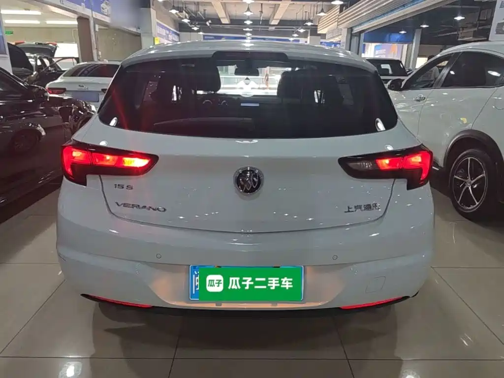 Buick Verano — миниатюра 6