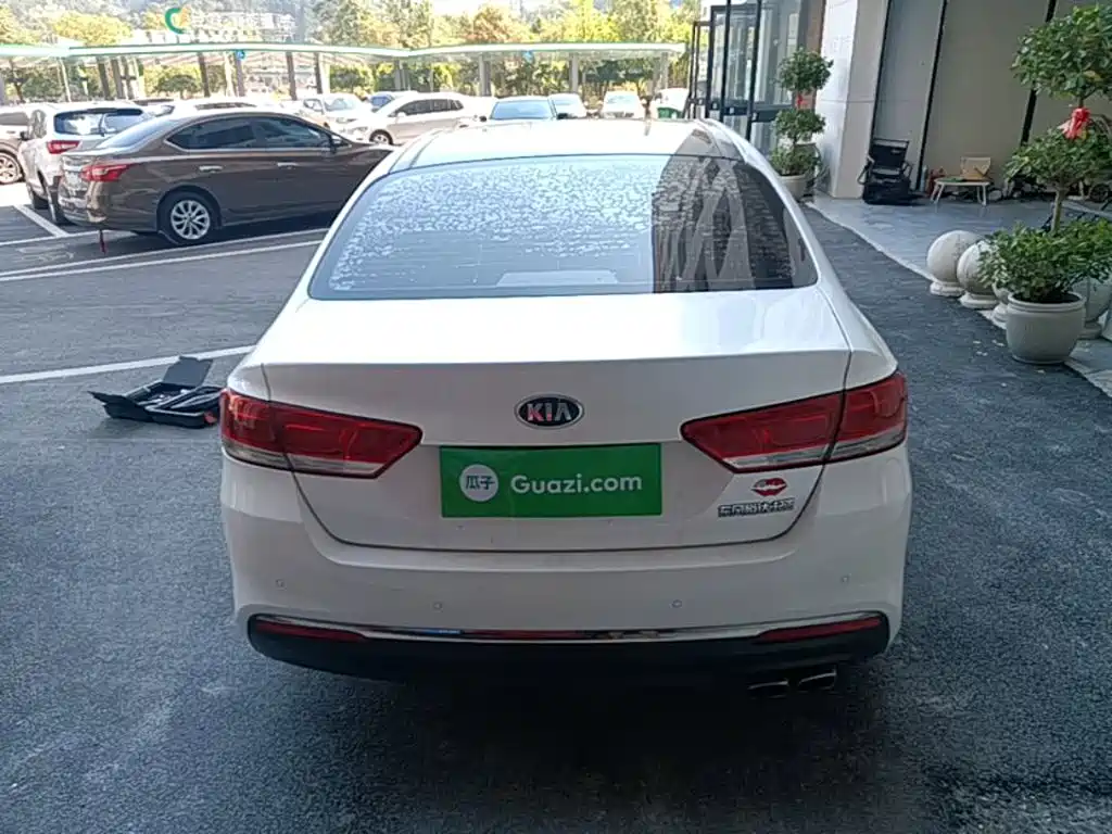 Kia K4 — миниатюра 6