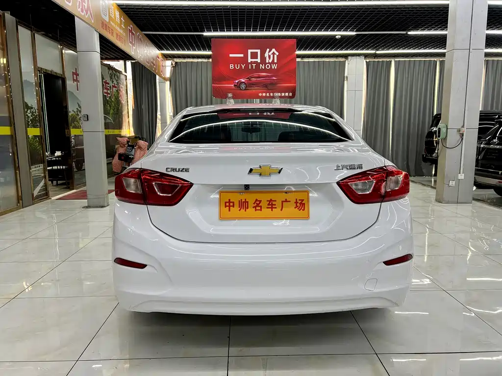 Chevrolet Cruze — миниатюра 5
