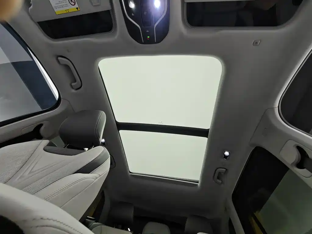 Geely Xingyue L — миниатюра 12