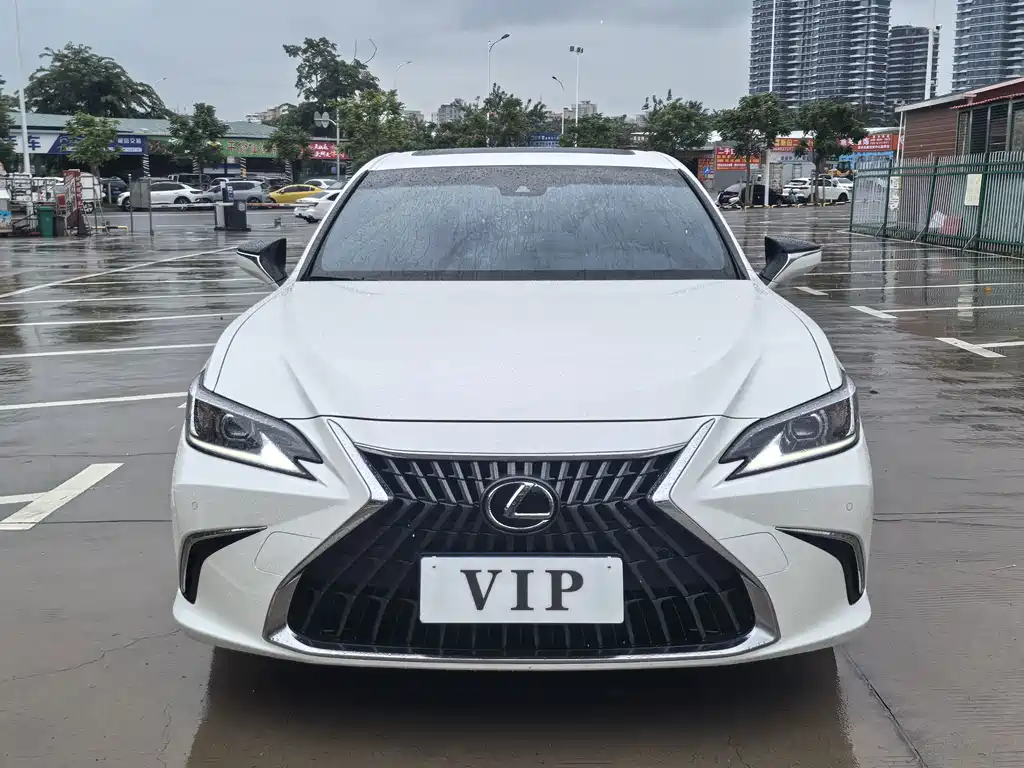 Lexus ES — миниатюра 3