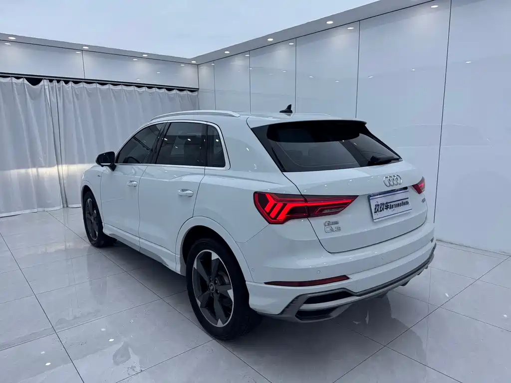 Audi Q3 — миниатюра 6