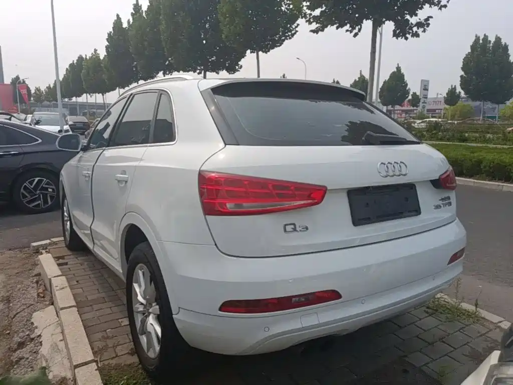 Audi Q3 — миниатюра 5