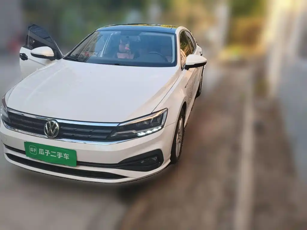 Volkswagen Lamando — миниатюра 2