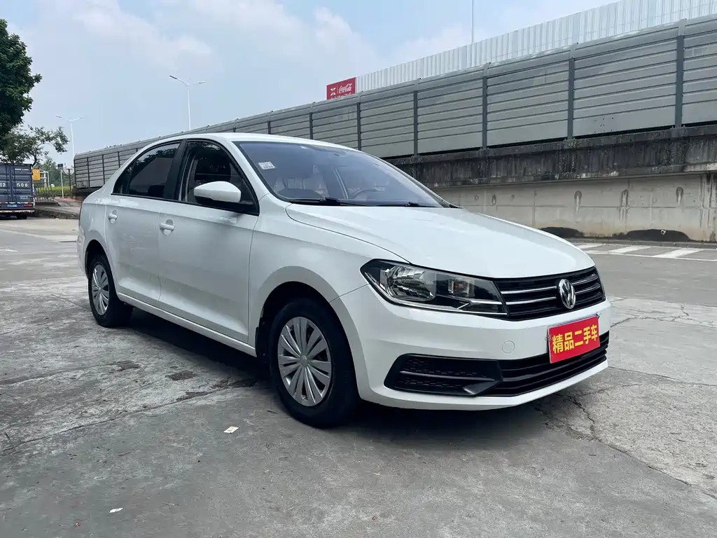 Volkswagen Santana — миниатюра 3