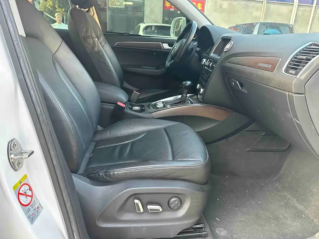 Audi Q5 (Import) — миниатюра 4