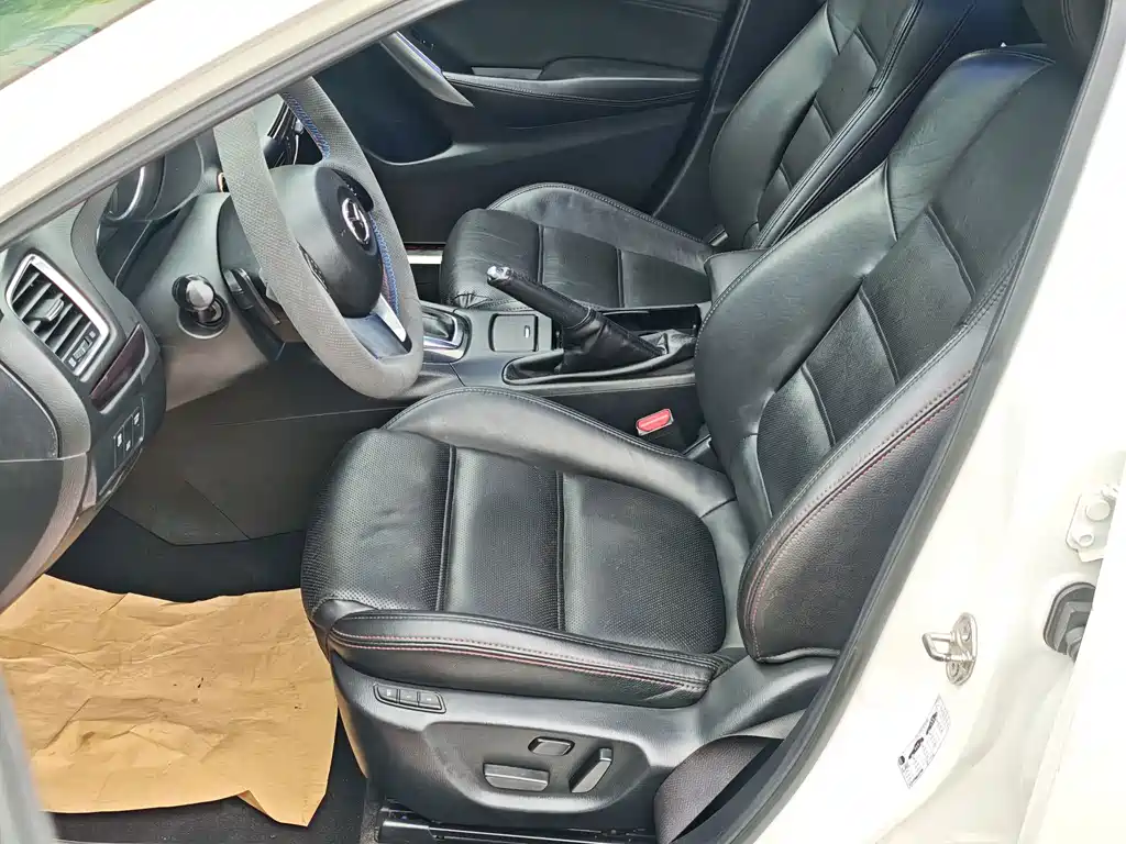 Mazda Atenza — миниатюра 8