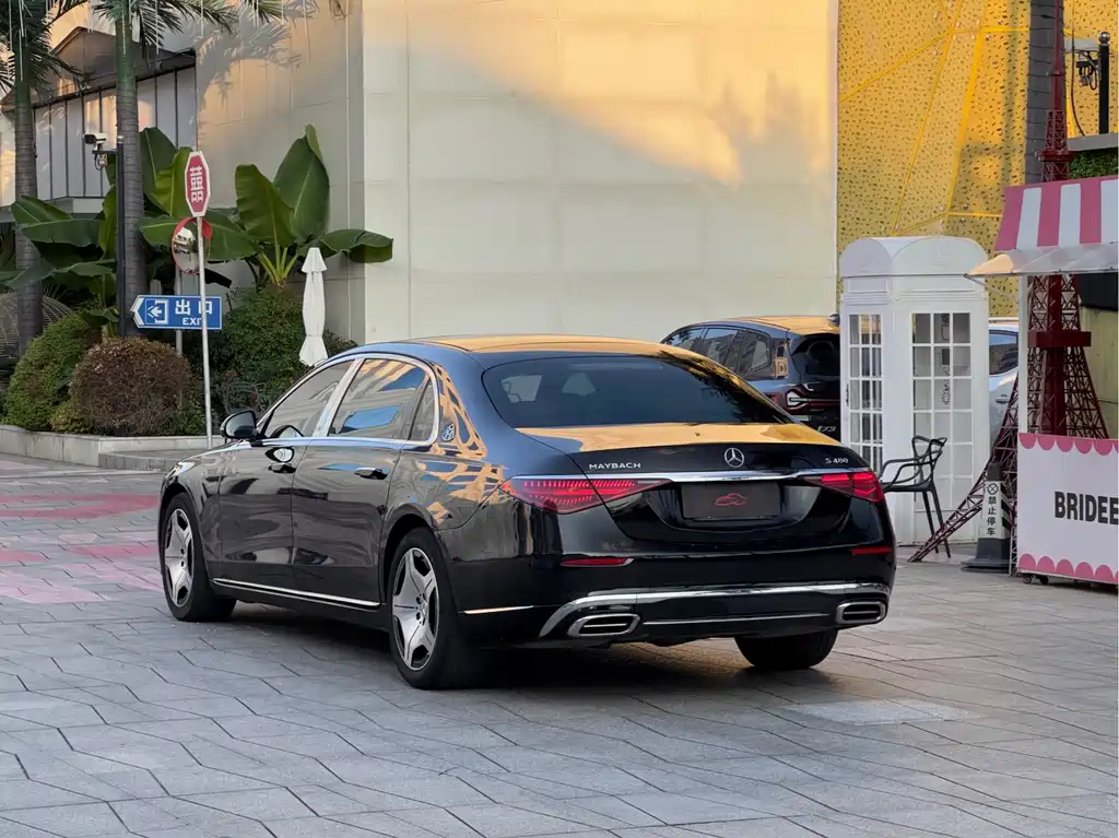 Mercedes-Benz S-Class — миниатюра 6