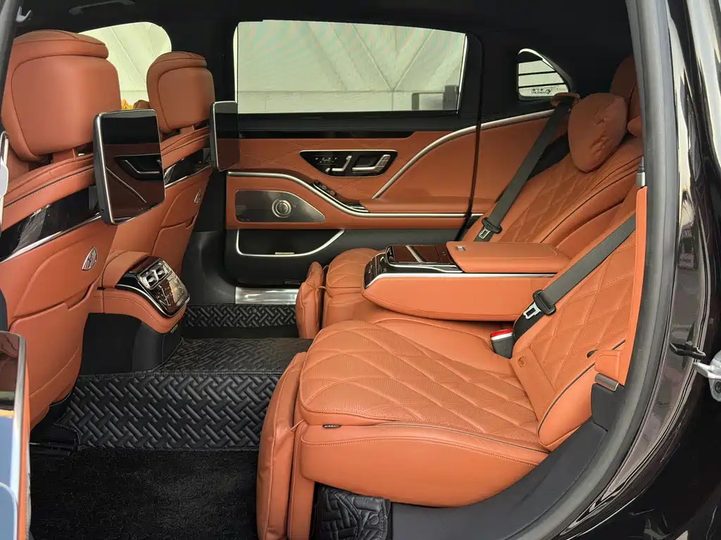 Mercedes-Benz S-Class — миниатюра 18