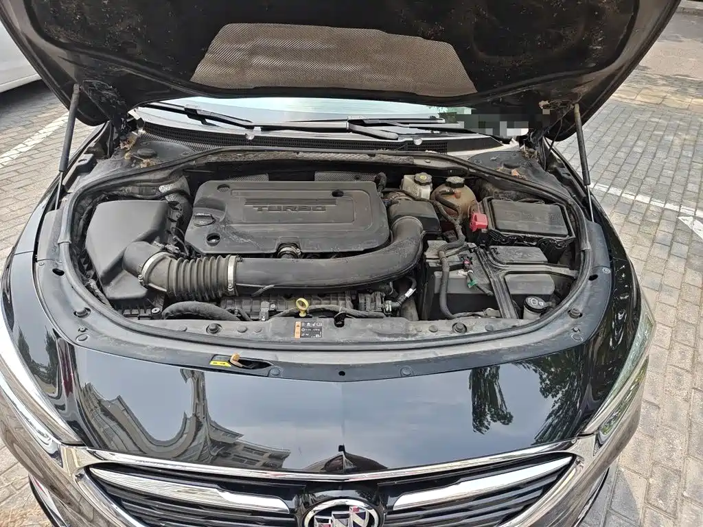 Buick LaCrosse — миниатюра 11