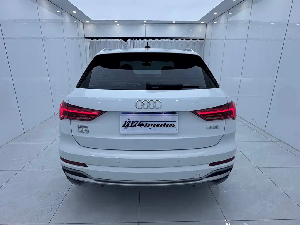Audi Q3 — миниатюра 5