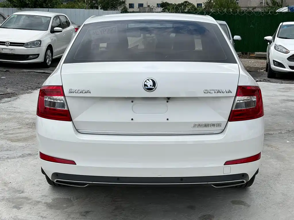 Skoda Octavia — миниатюра 6