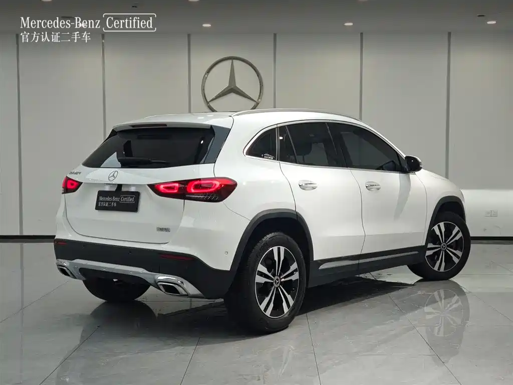 Mercedes-Benz GLA — миниатюра 13