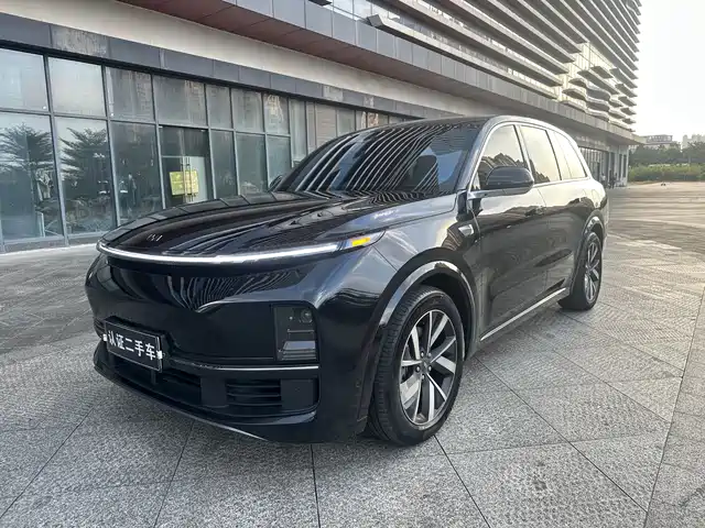 IDEAL CAR IDEAL L8 2023