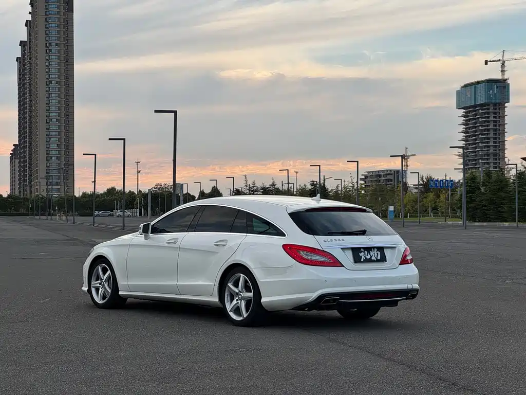 Mercedes-Benz CLS — миниатюра 4