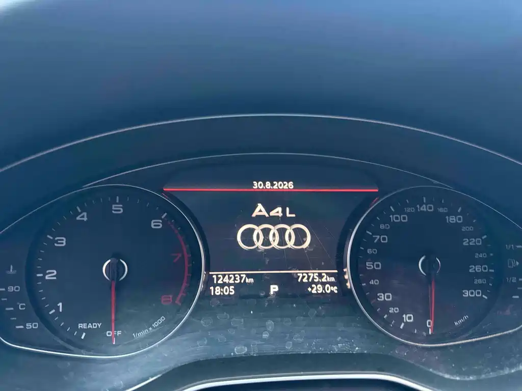 Audi A4L — миниатюра 24