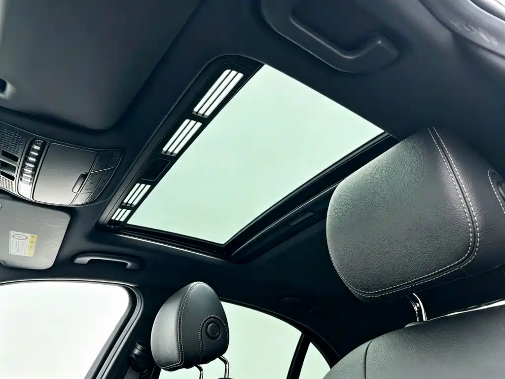 Mercedes-Benz C-Class — миниатюра 24