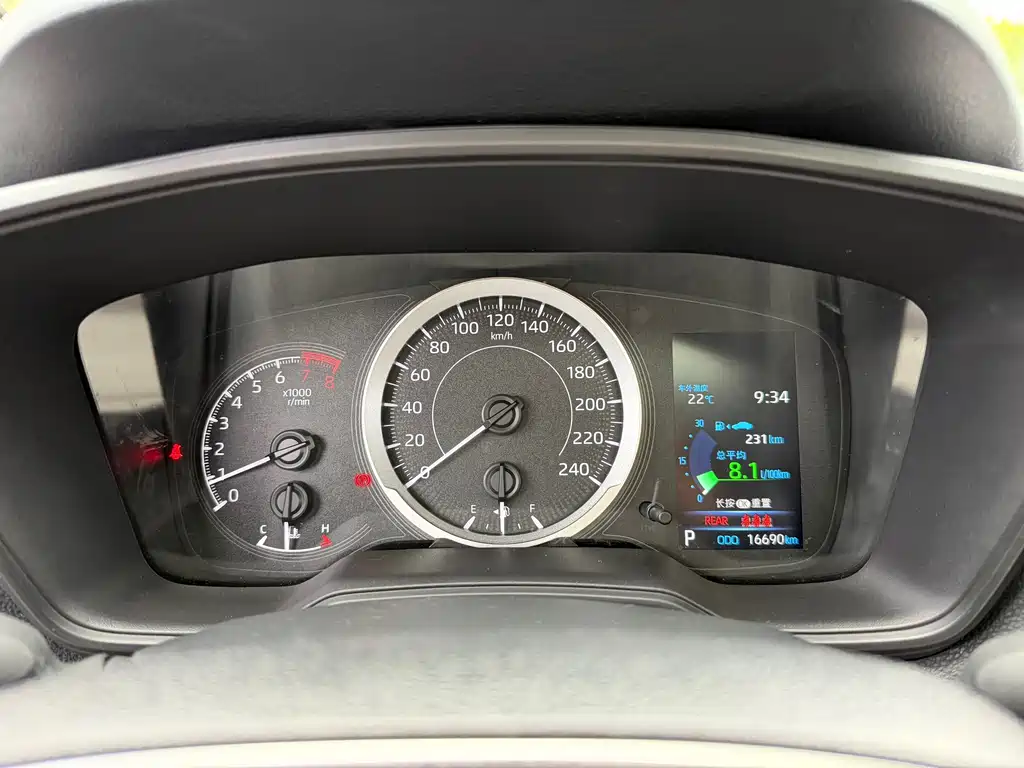 Toyota Frontlander — миниатюра 16