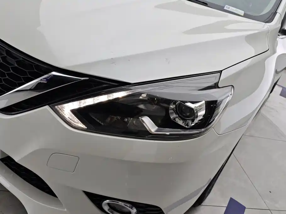Nissan Sylphy — миниатюра 5