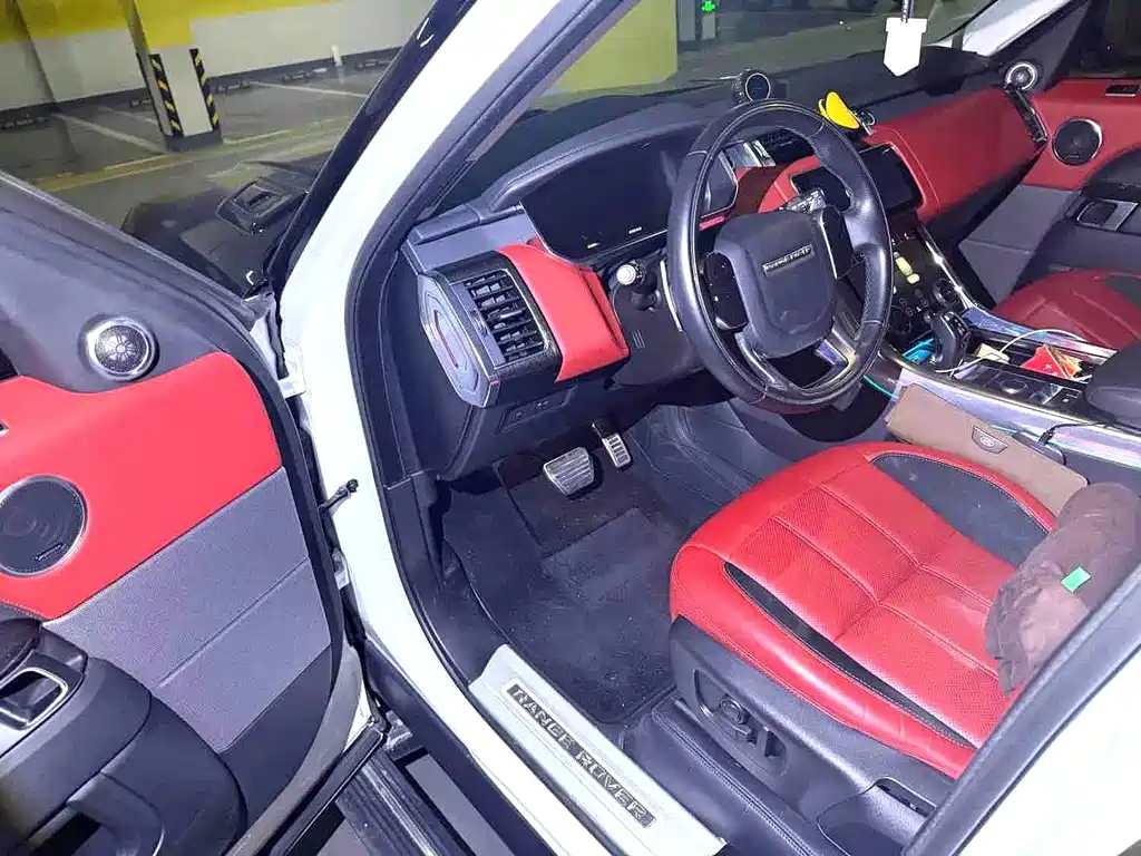 Land Rover Sport — миниатюра 5
