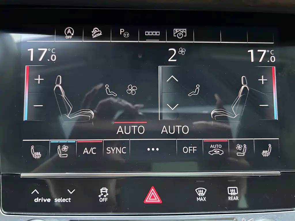 Audi Q7 — миниатюра 28
