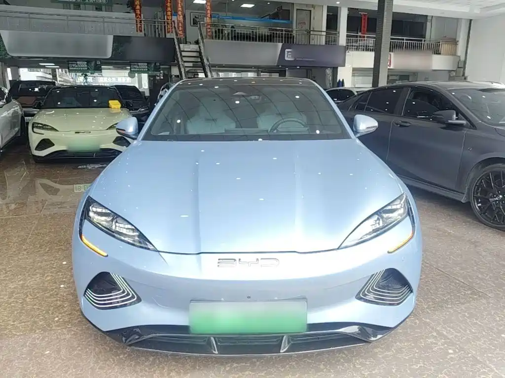 BYD Seal — миниатюра 3
