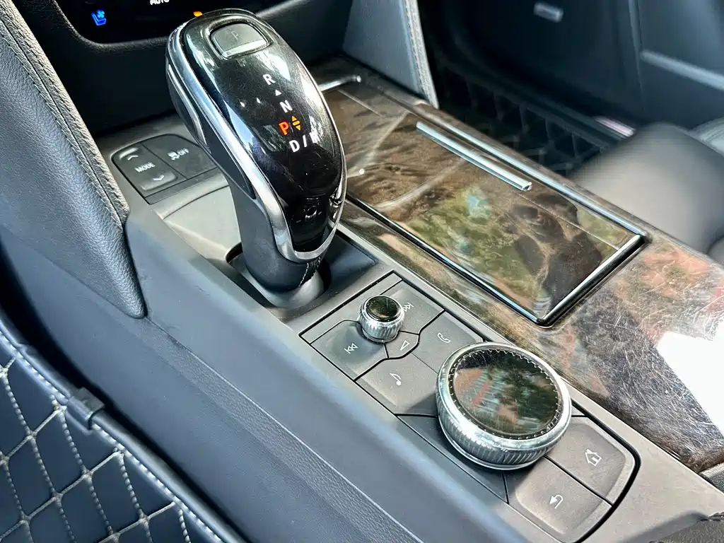 Cadillac CT6 — миниатюра 10