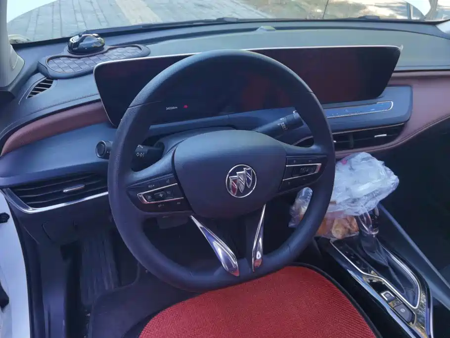 Buick Verano — миниатюра 15