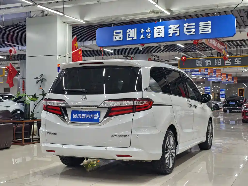 Honda Odyssey — миниатюра 9
