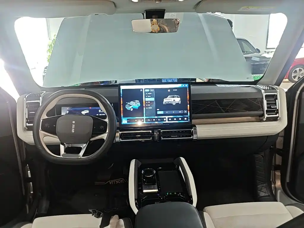 iCAR iCAR 03 — миниатюра 10