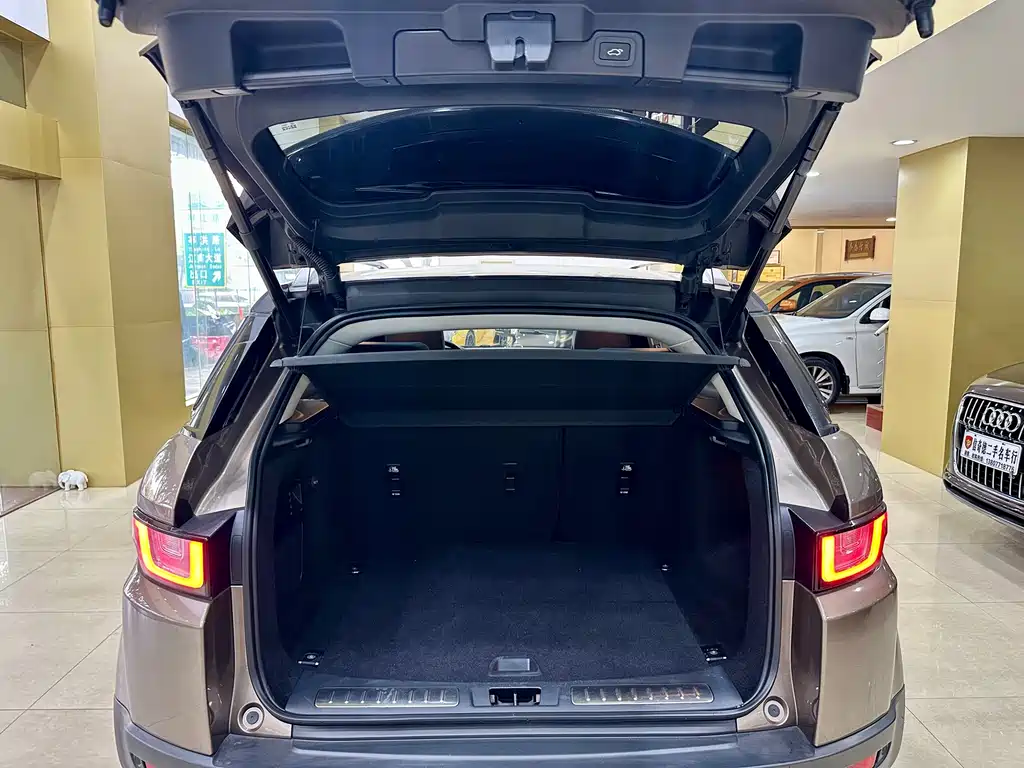 LAND ROVER RANGE ROVER AURORA