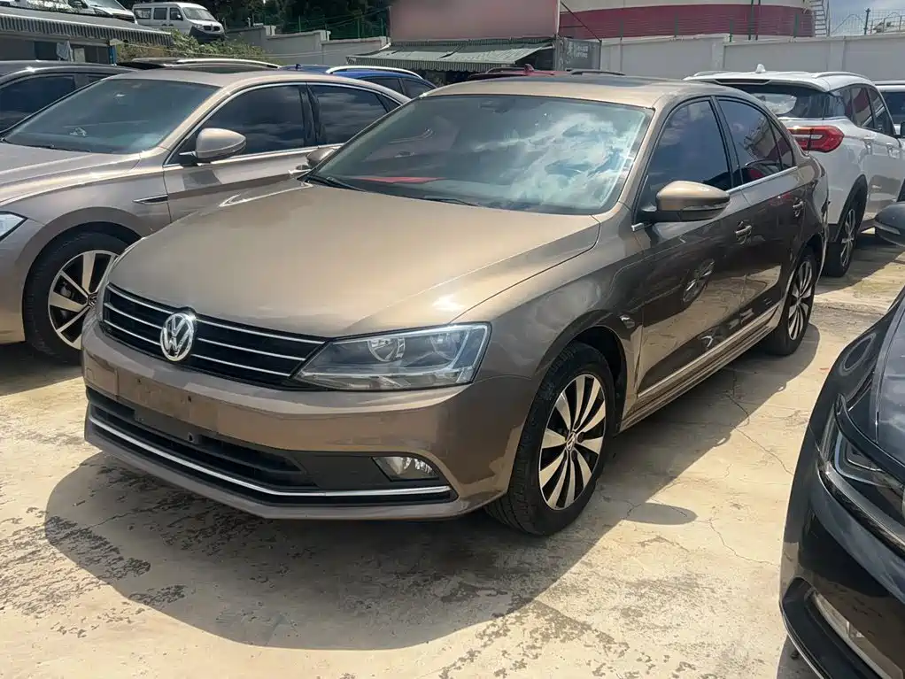 Volkswagen Sagitar — миниатюра 2
