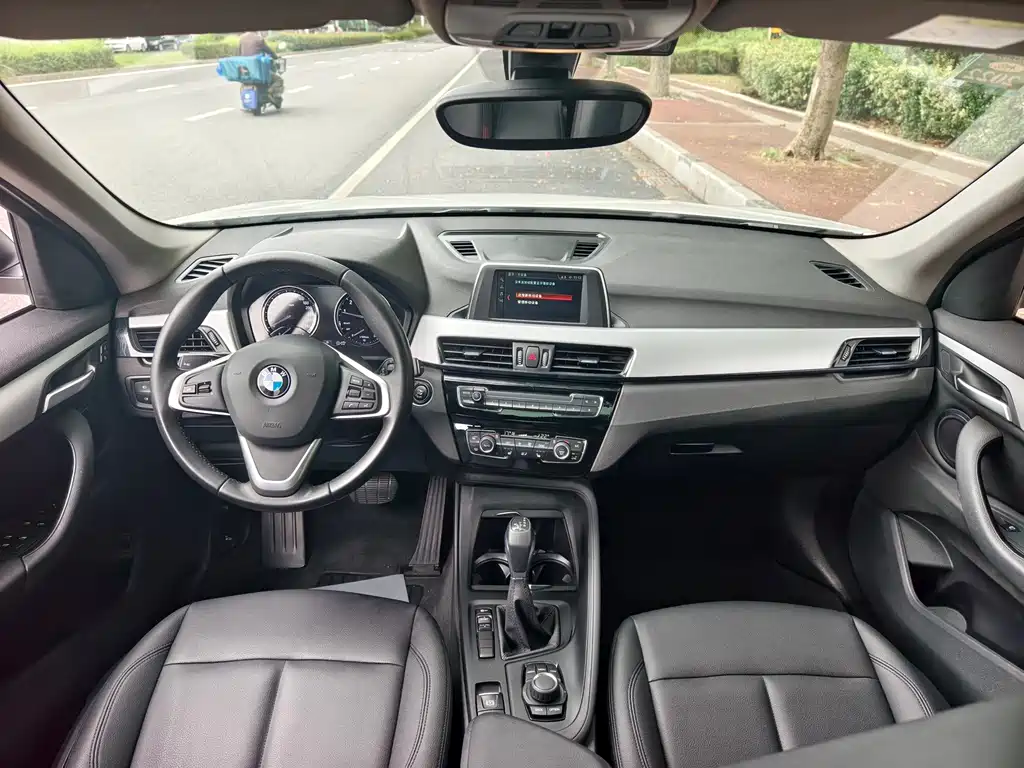 BMW X1 — миниатюра 8