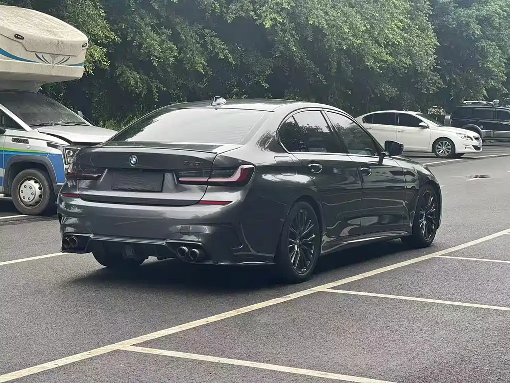 BMW 3 Series — миниатюра 9